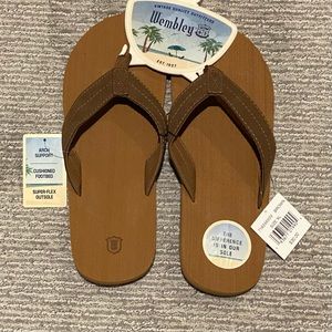 Wembley Mens Cushioned Footbed Flip Flops with Arch support‎ size XL(12-13)
